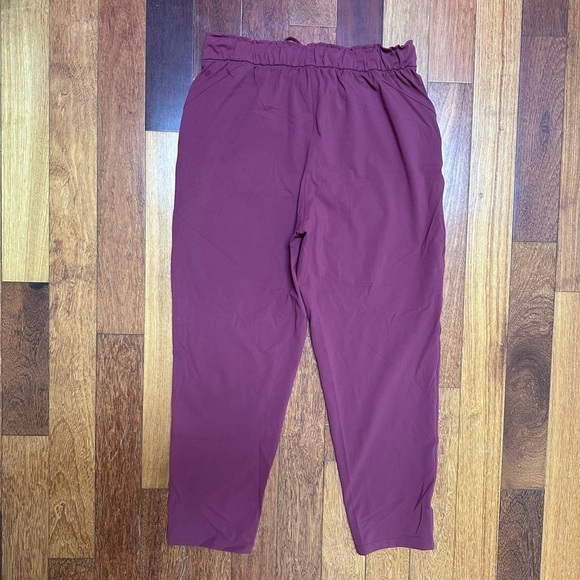Lululemon | Women’s stretch high-rise dance studio jogger maroon size 12 - Picture 4 of 5